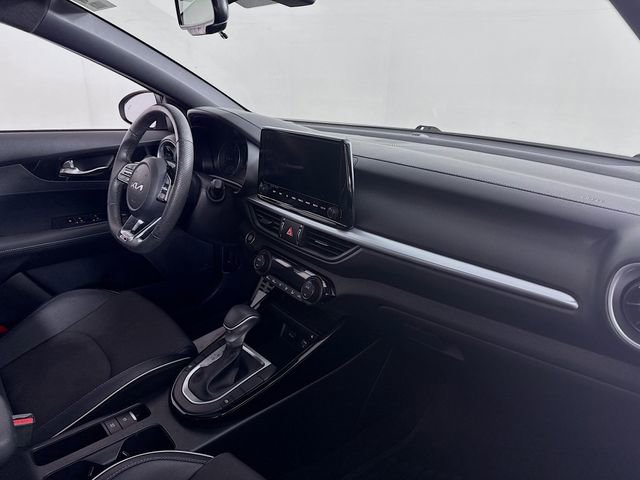 Used 2023 Kia Forte GT-Line w/ GT-Line Premium Package image 29
