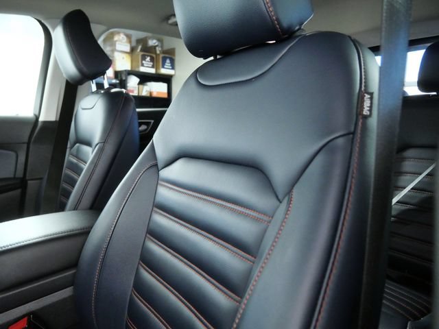 Certified 2024 Ford Edge SEL w/ Sport Appearance Package AWD/4WD image 18