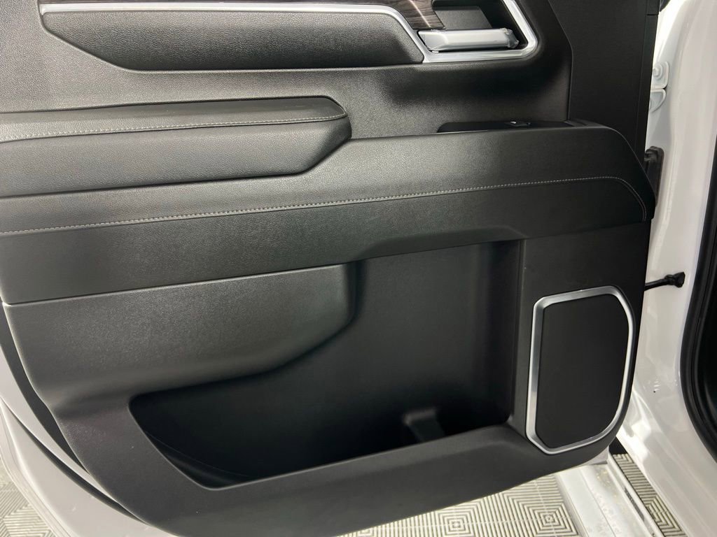 Used 2024 Chevrolet Silverado 2500 LTZ image 27