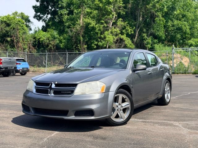 Used 2012 Dodge Avenger SE FWD image 2