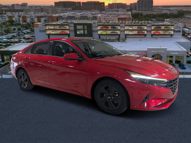Used 2023 Hyundai Elantra SEL FWD image 1