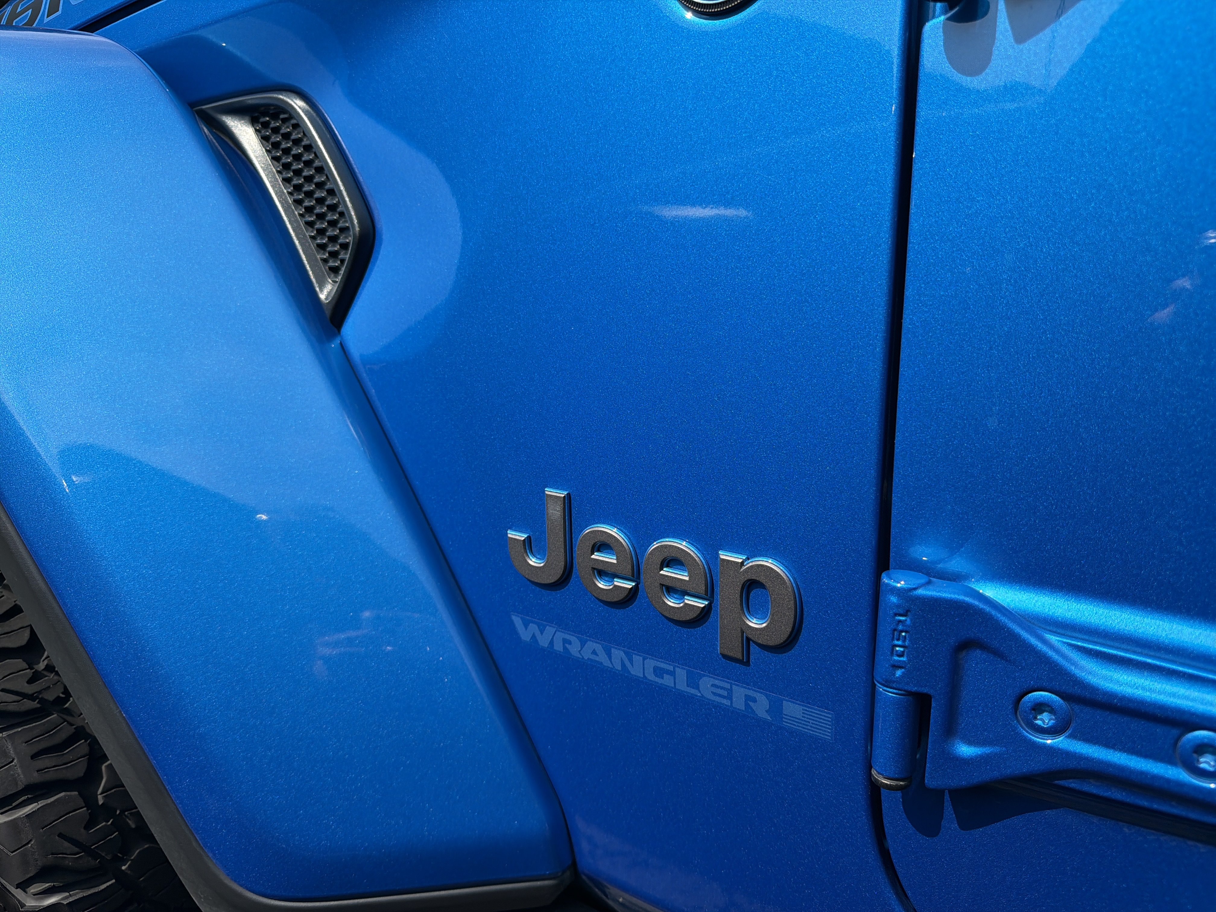 Certified 2025 Jeep Wrangler Unlimited Rubicon 4xe AWD/4WD image 26