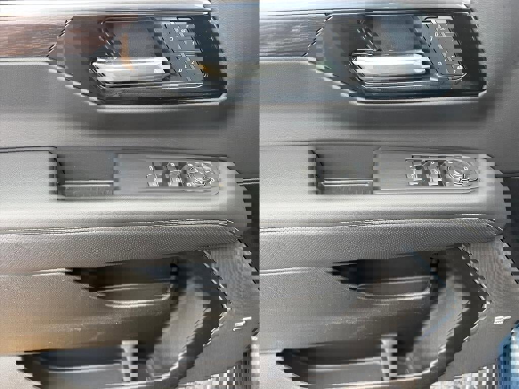 Certified 2025 Chevrolet Tahoe Premier image 10