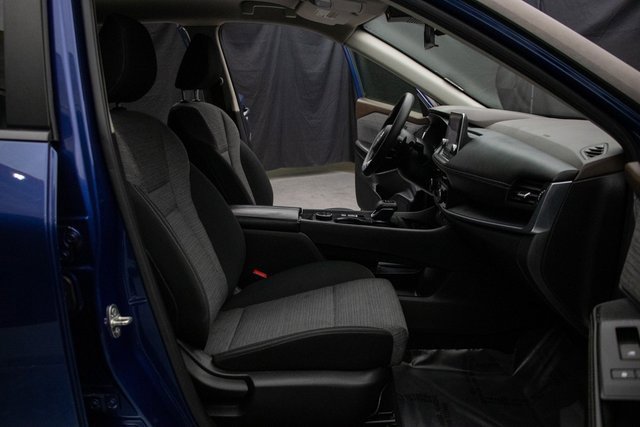 Used 2021 Nissan Rogue S image 16