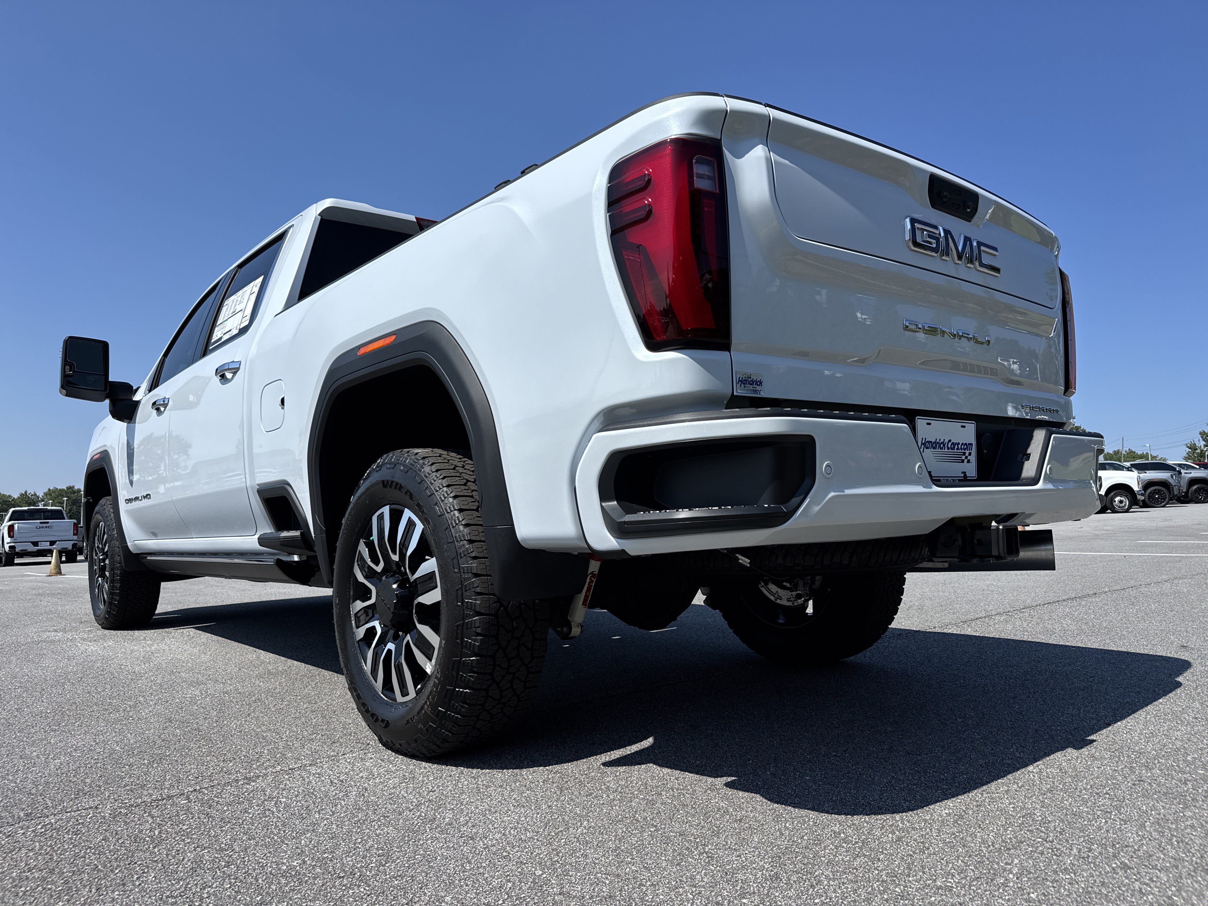 New 2026 GMC Sierra 2500 Denali Ultimate AWD/4WD image 8