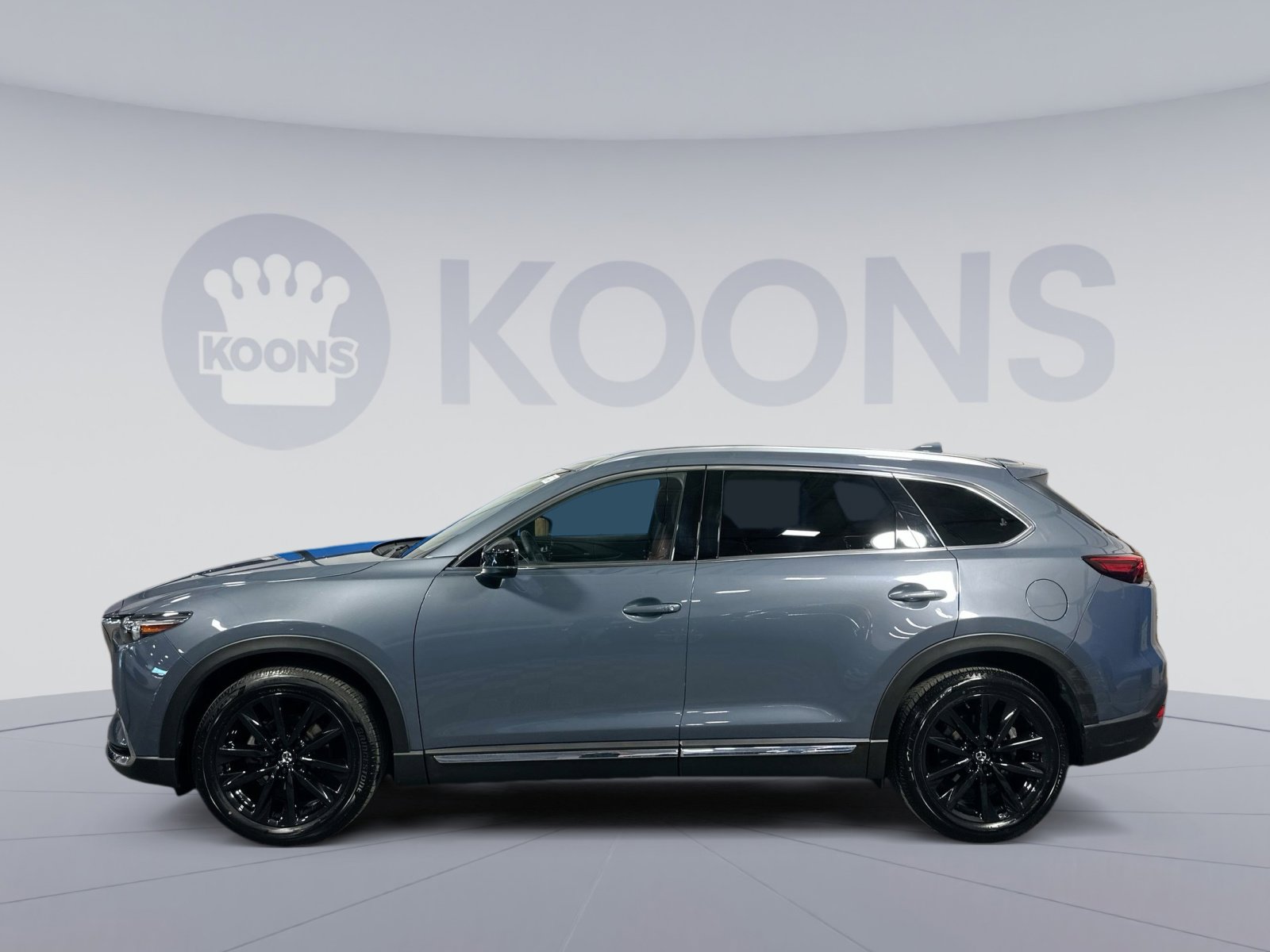 Used 2022 MAZDA CX-9 Carbon Edition image 2