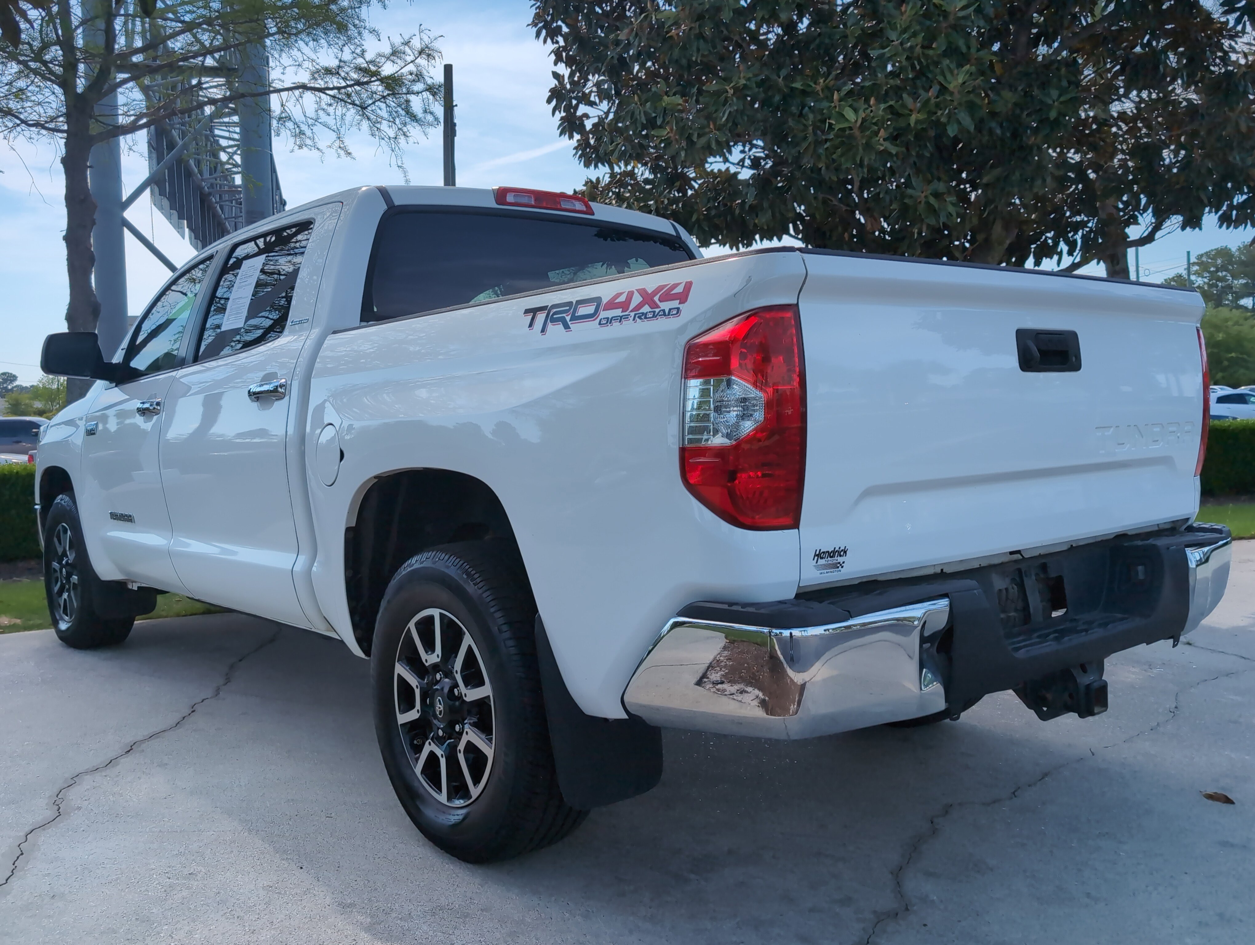Used 2019 Toyota Tundra Limited w/ TRD Off Road Package AWD/4WD image 8