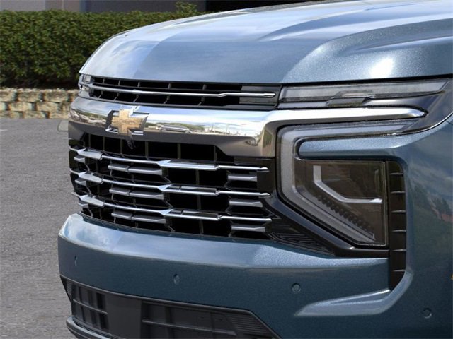 New 2026 Chevrolet Suburban Premier image 14