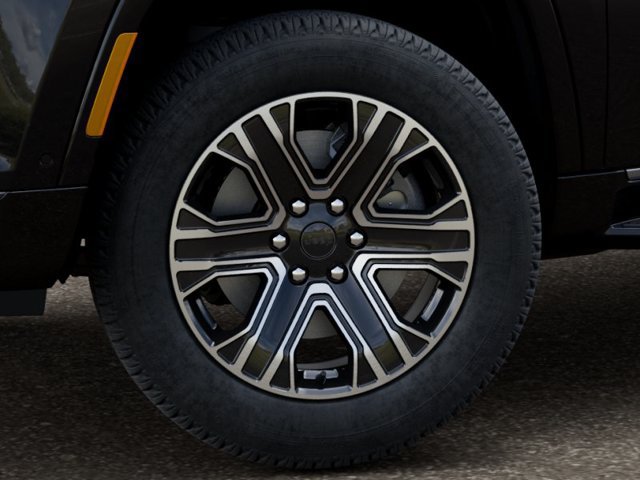 New 2026 Jeep Grand Wagoneer L 2WD image 8