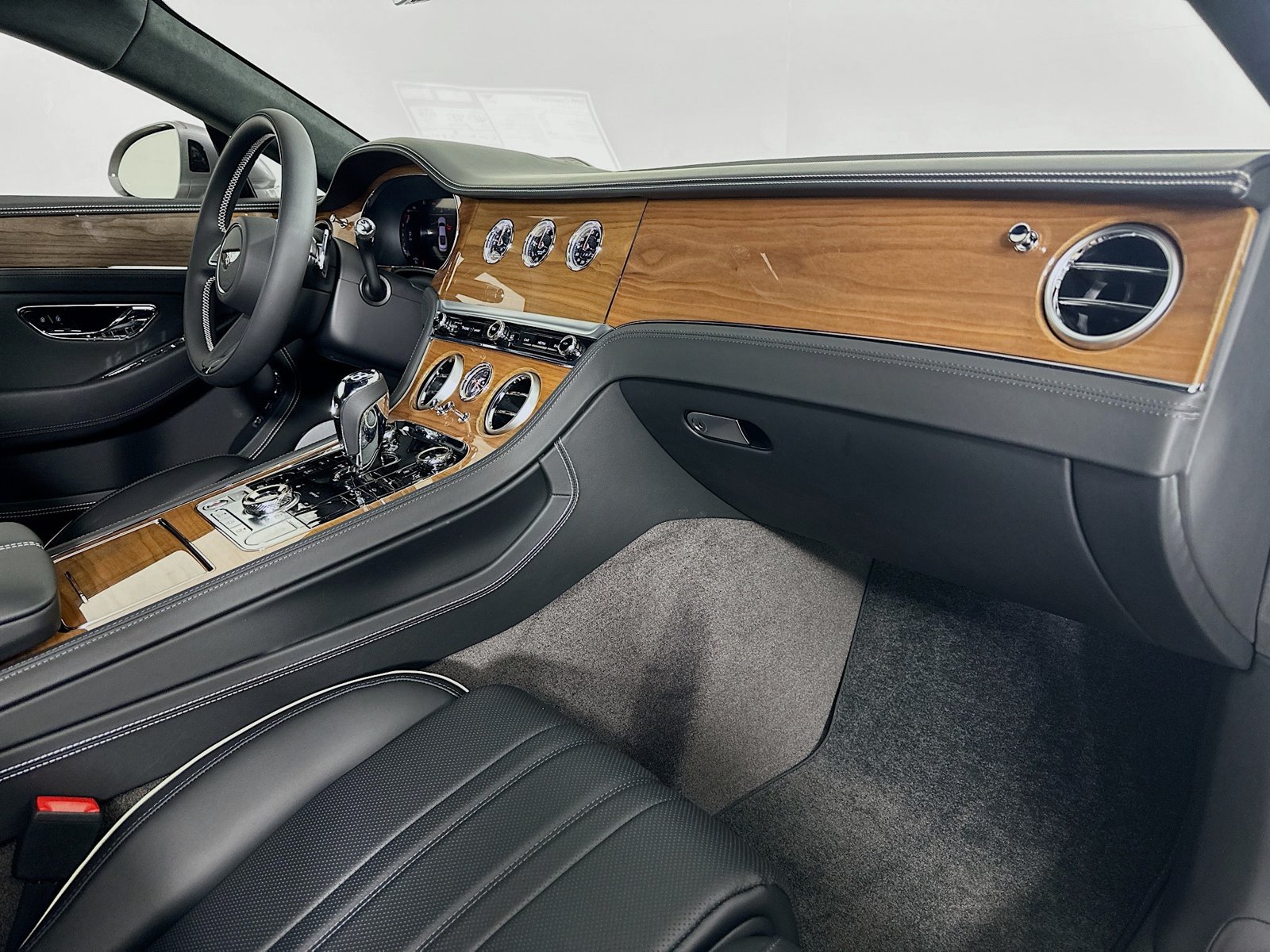 New 2026 Bentley Continental GT AWD/4WD image 2