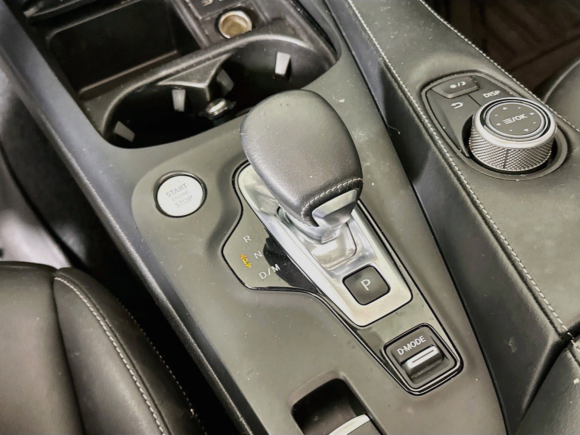 Used 2021 INFINITI QX50 Luxe w/ Appearance Package FWD image 24
