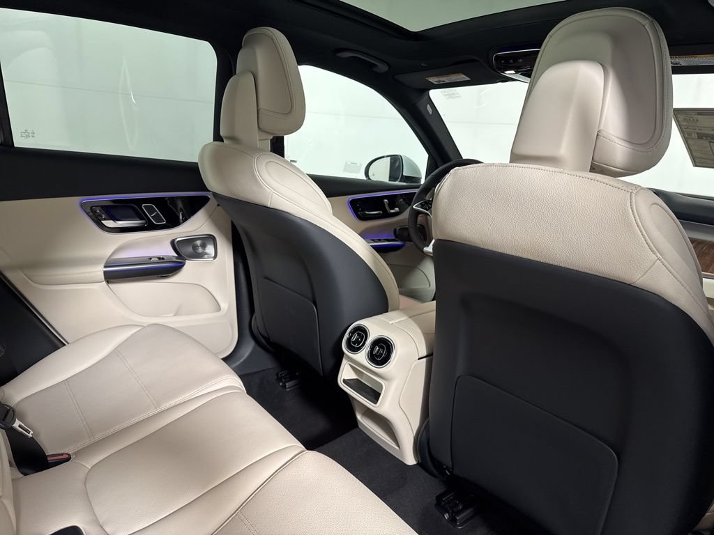 New 2026 Mercedes-Benz GLC 300 4MATIC image 17