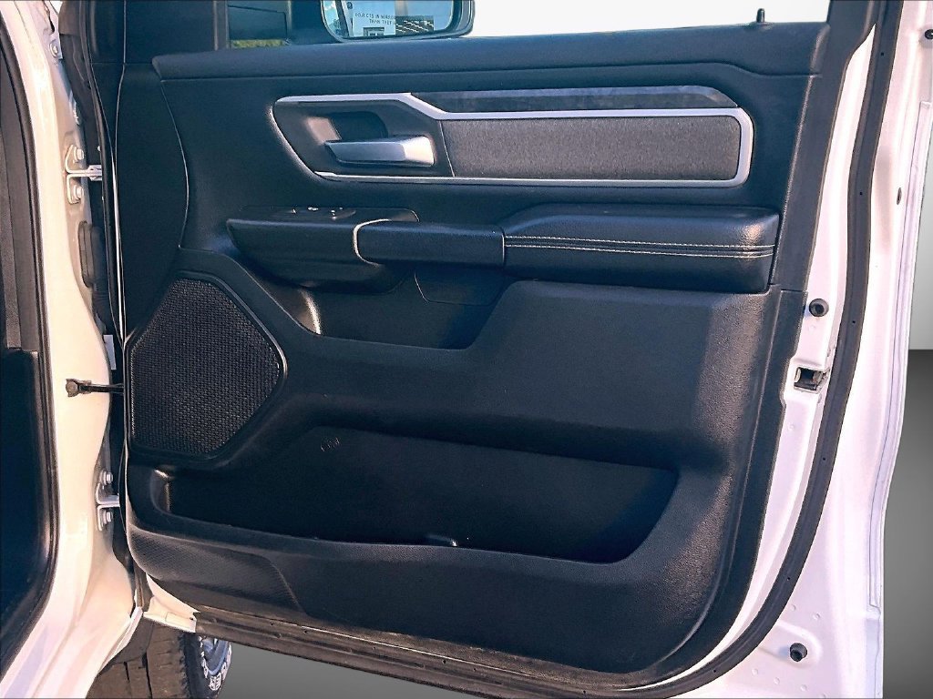Used 2020 RAM 1500 Big Horn AWD/4WD image 30