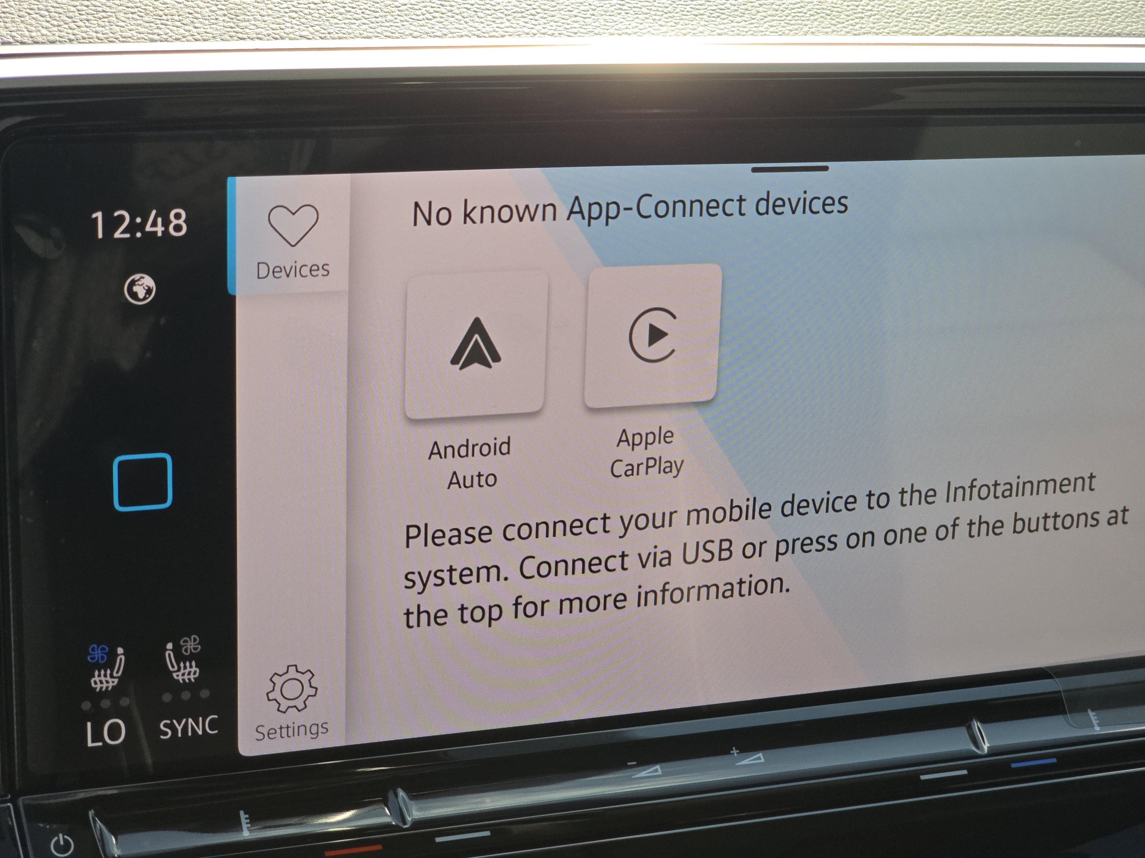 New 2026 Volkswagen Atlas SEL image 10