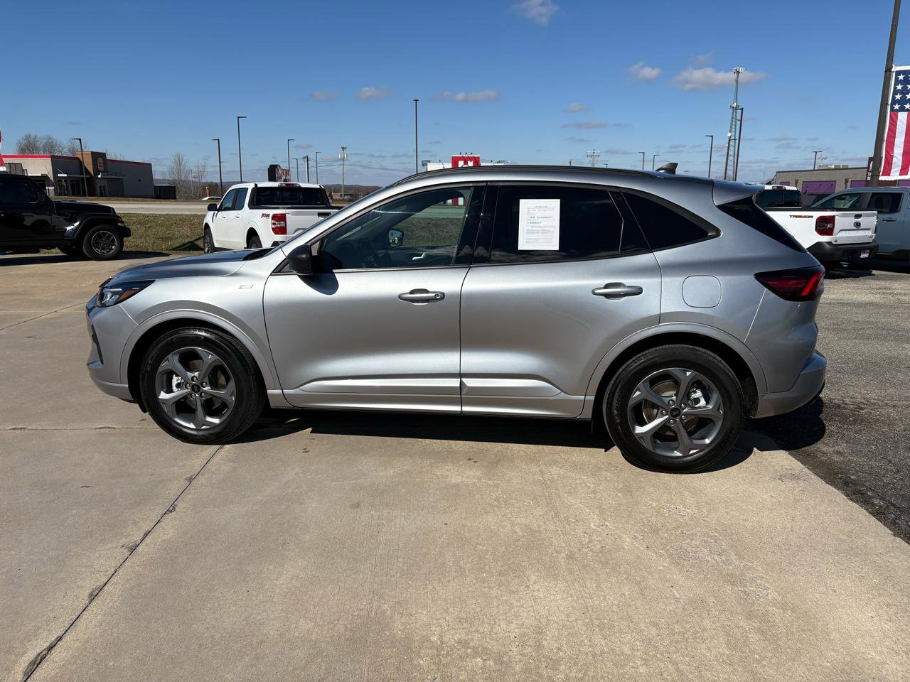 Certified 2024 Ford Escape ST-Line FWD image 6