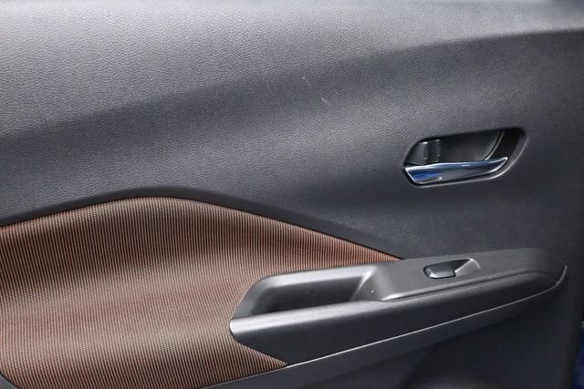 Used 2018 Nissan Kicks SR FWD image 9