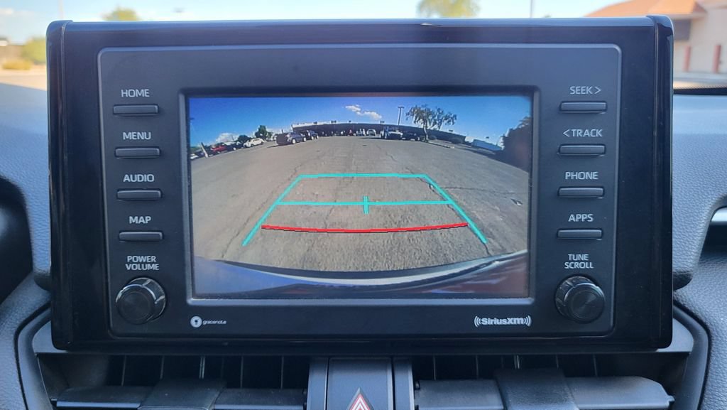 Used 2021 Toyota RAV4 XLE w/ Convenience Package FWD image 37