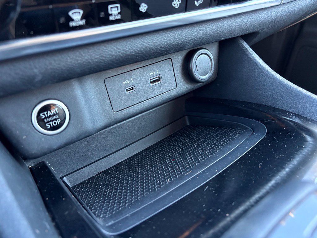 Used 2021 Nissan Rogue SV FWD image 19