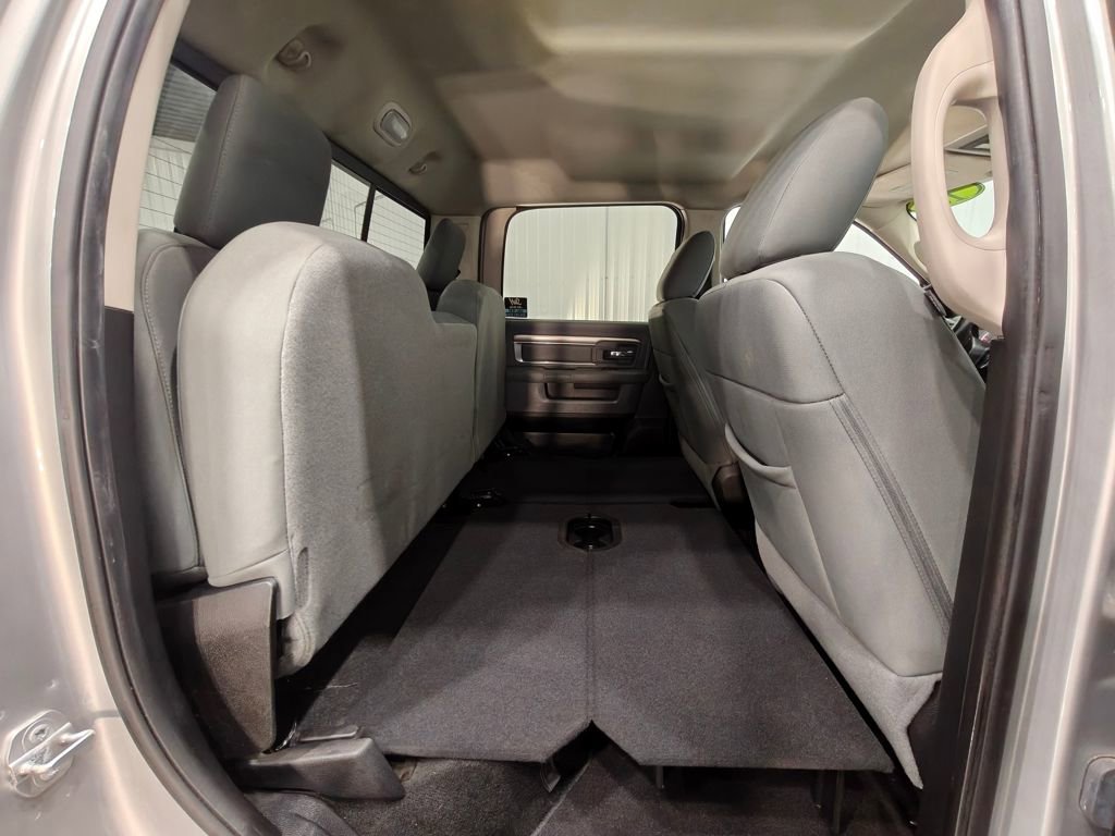 Used 2015 RAM 2500 Big Horn image 24