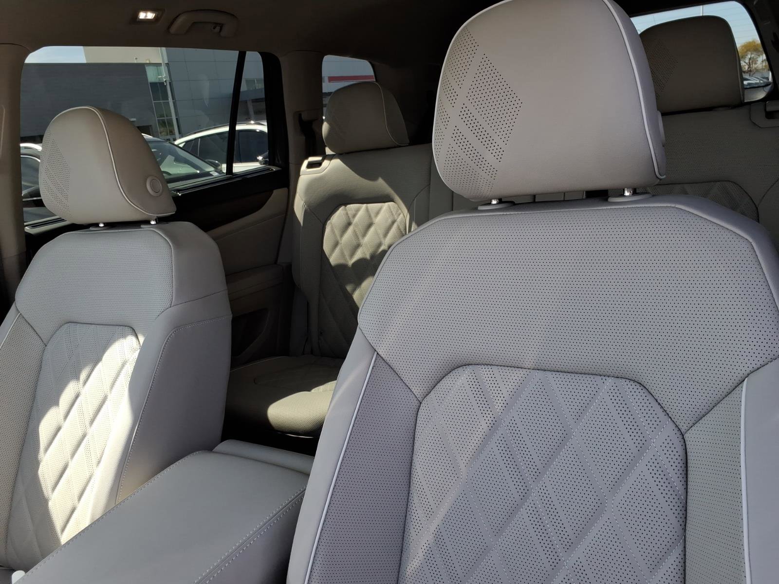 New 2026 Volkswagen Atlas SEL Premium R-Line image 13