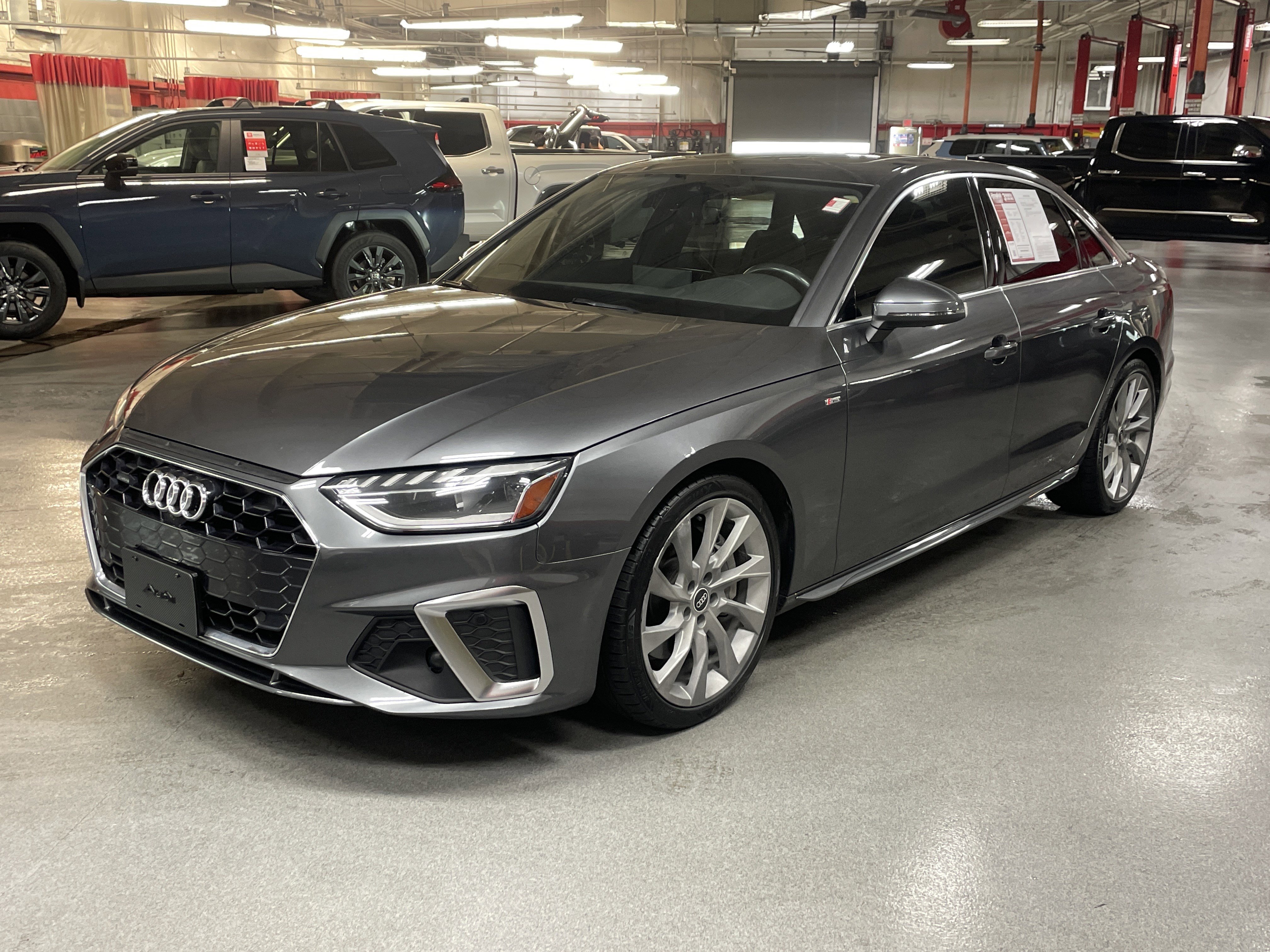 Used 2021 Audi A4 2.0T Premium Plus image 5