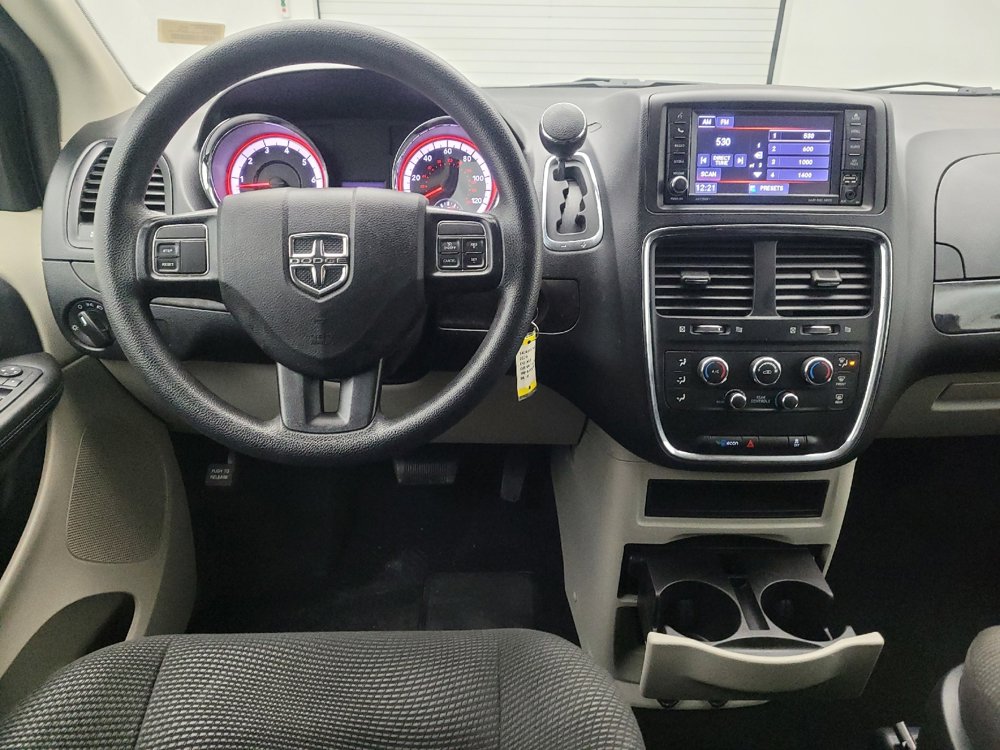 Used 2020 Dodge Grand Caravan SE image 22