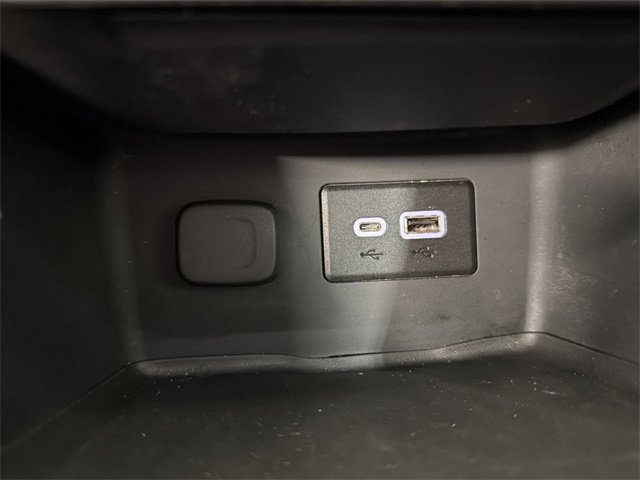 Used 2022 GMC Acadia SLE w/ Driver Convenience Package image 29