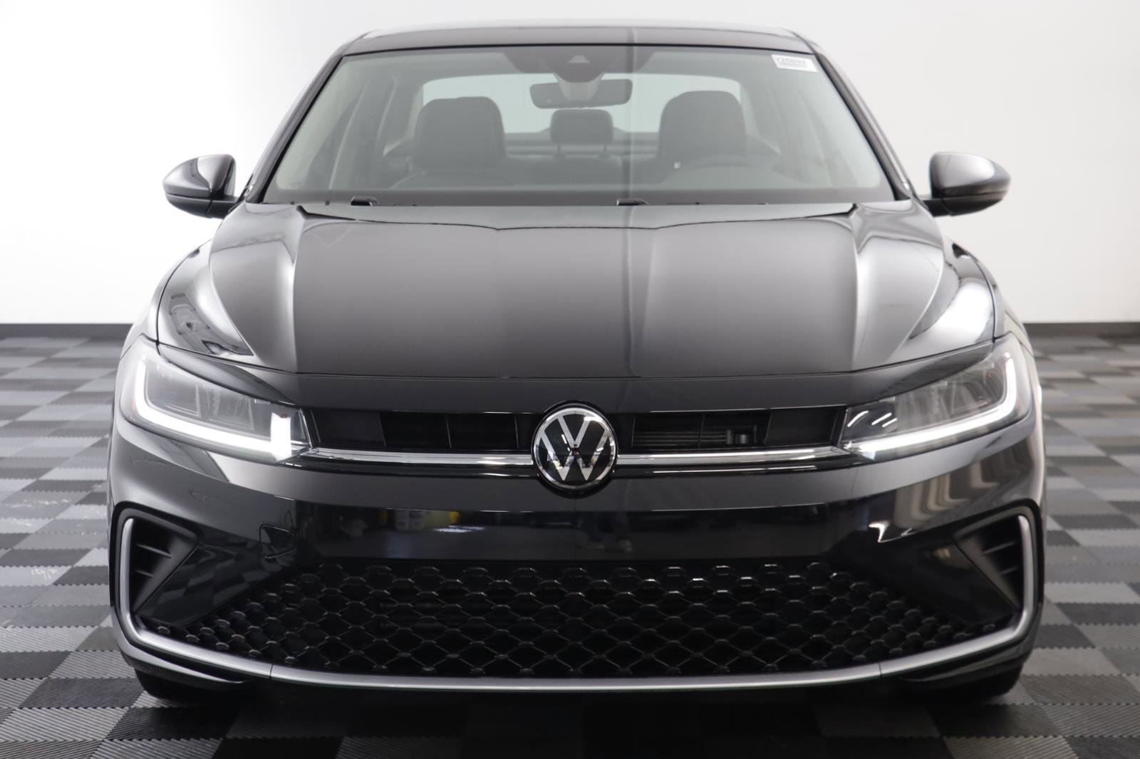 New 2026 Volkswagen Jetta SE image 21