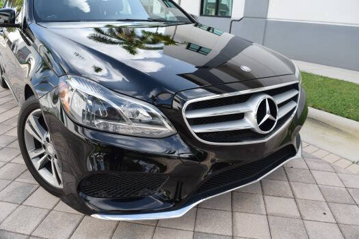 Used 2014 Mercedes-Benz E 250 BlueTEC Sedan image 8