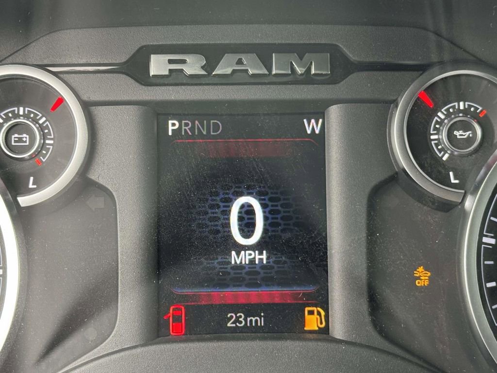 New 2026 RAM 2500 Big Horn AWD/4WD image 25