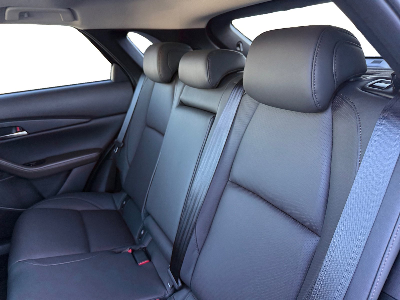 Certified 2025 MAZDA CX-30 2.5 Turbo w/ Premium Package image 16