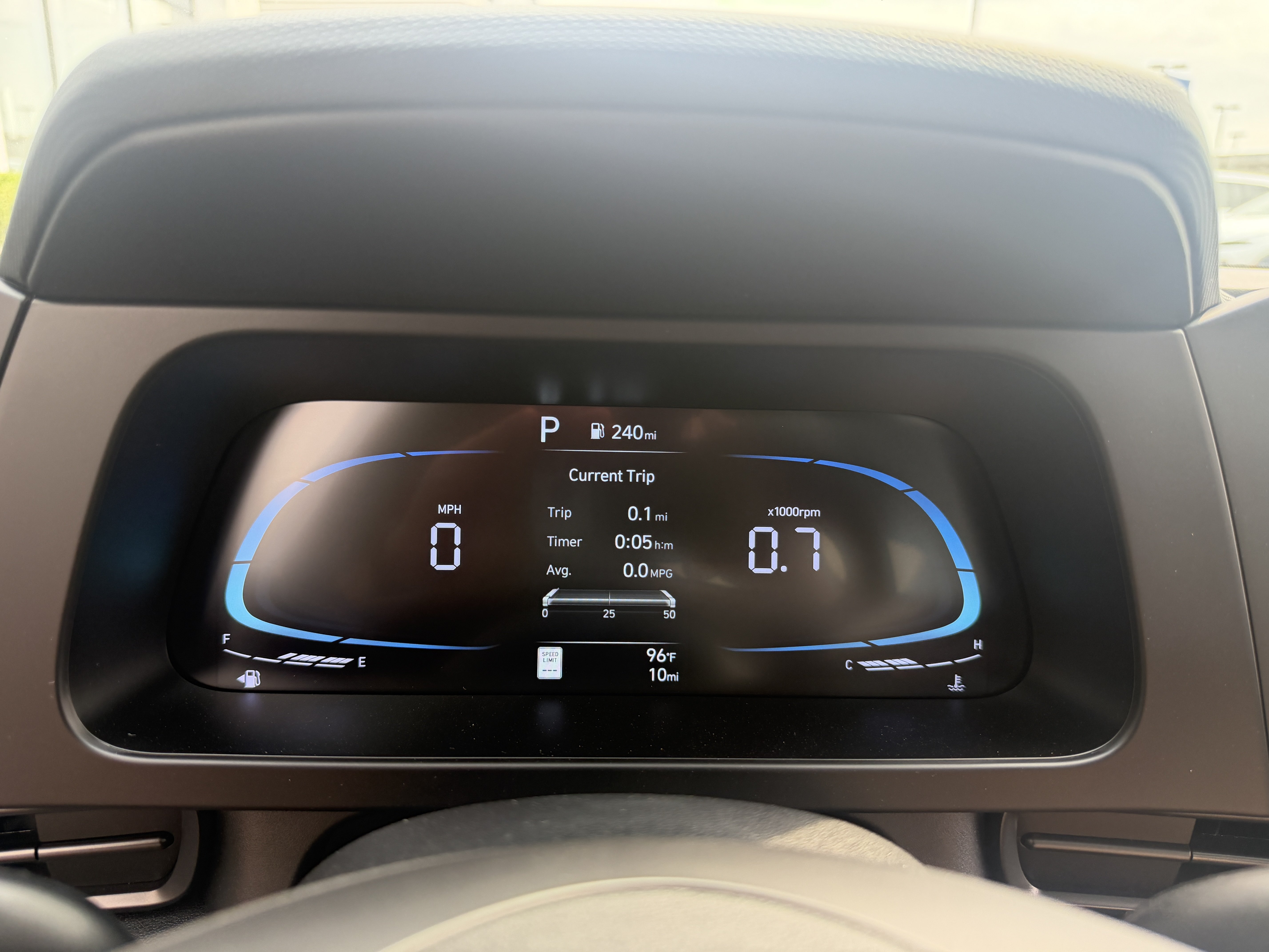 New 2026 Hyundai Elantra SEL Sport FWD image 30