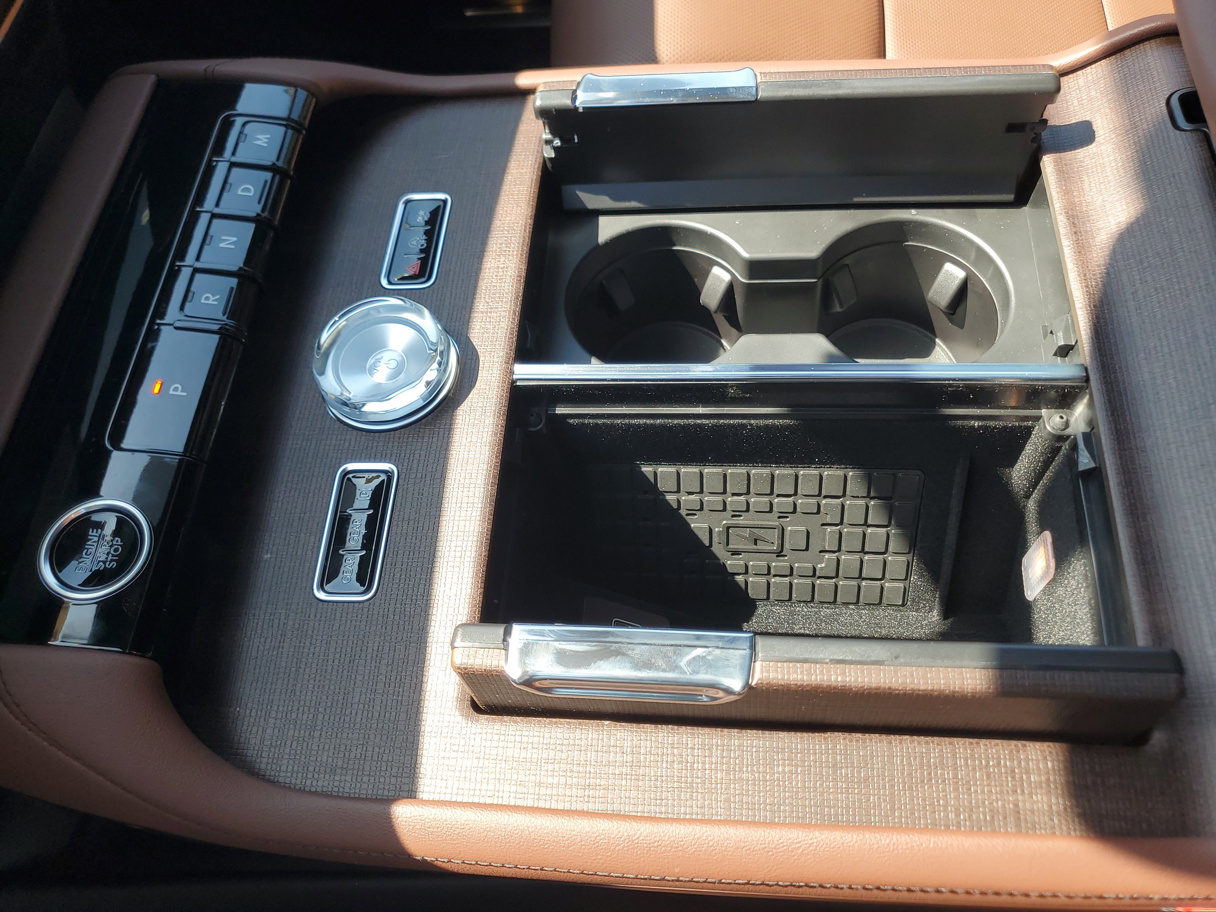 New 2026 Lincoln Navigator Reserve AWD/4WD image 25