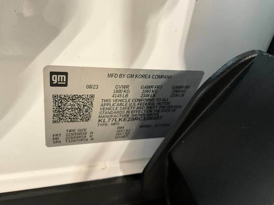 Used 2024 Chevrolet Trax ACTIV w/ Sunroof Package FWD image 29