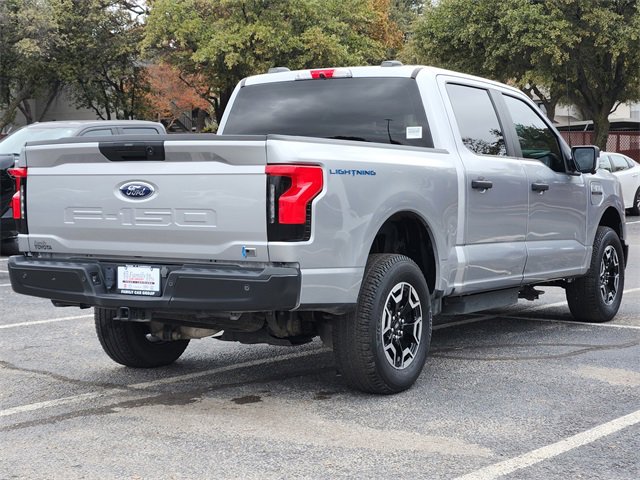 Used 2023 Ford F150 Lightning Pro w/ Tow Technology Package image 4
