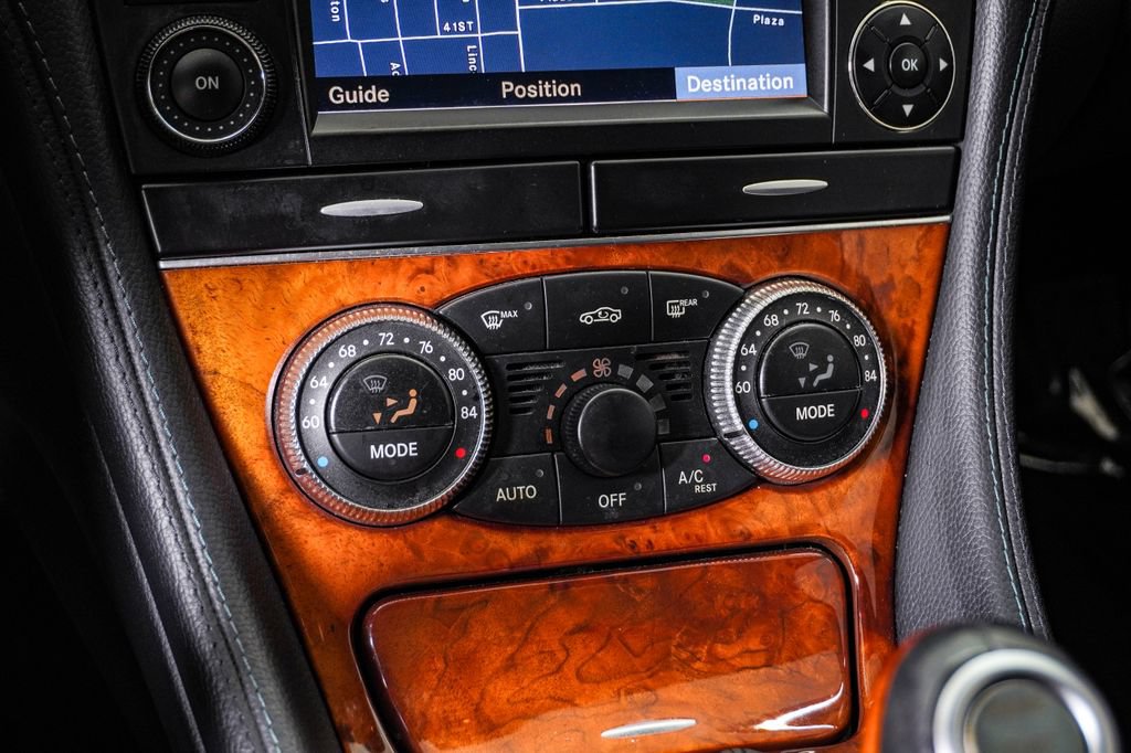 Used 2009 Mercedes-Benz SL 550 image 25