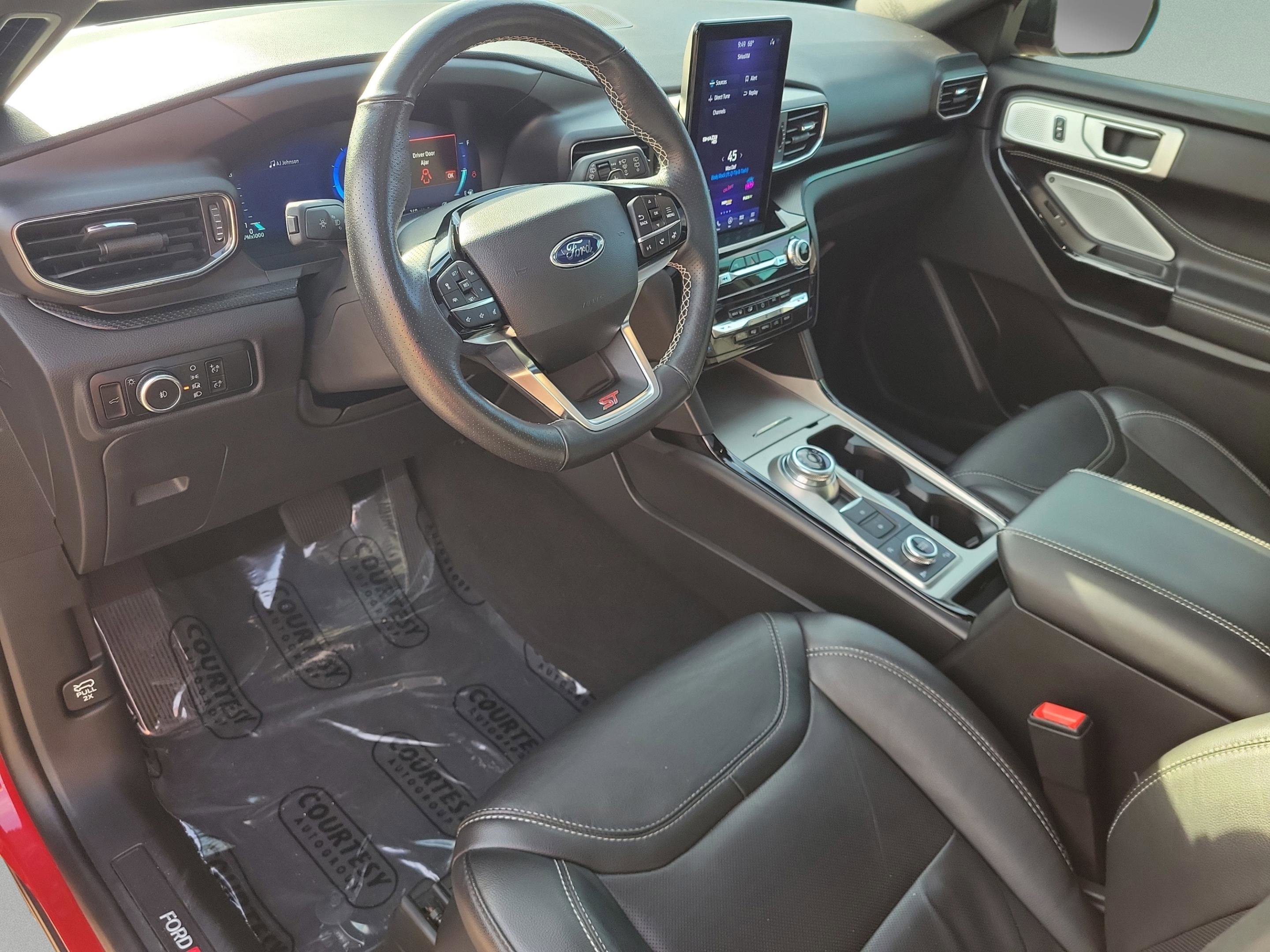 Used 2023 Ford Explorer ST w/ Equipment Group 401A image 25