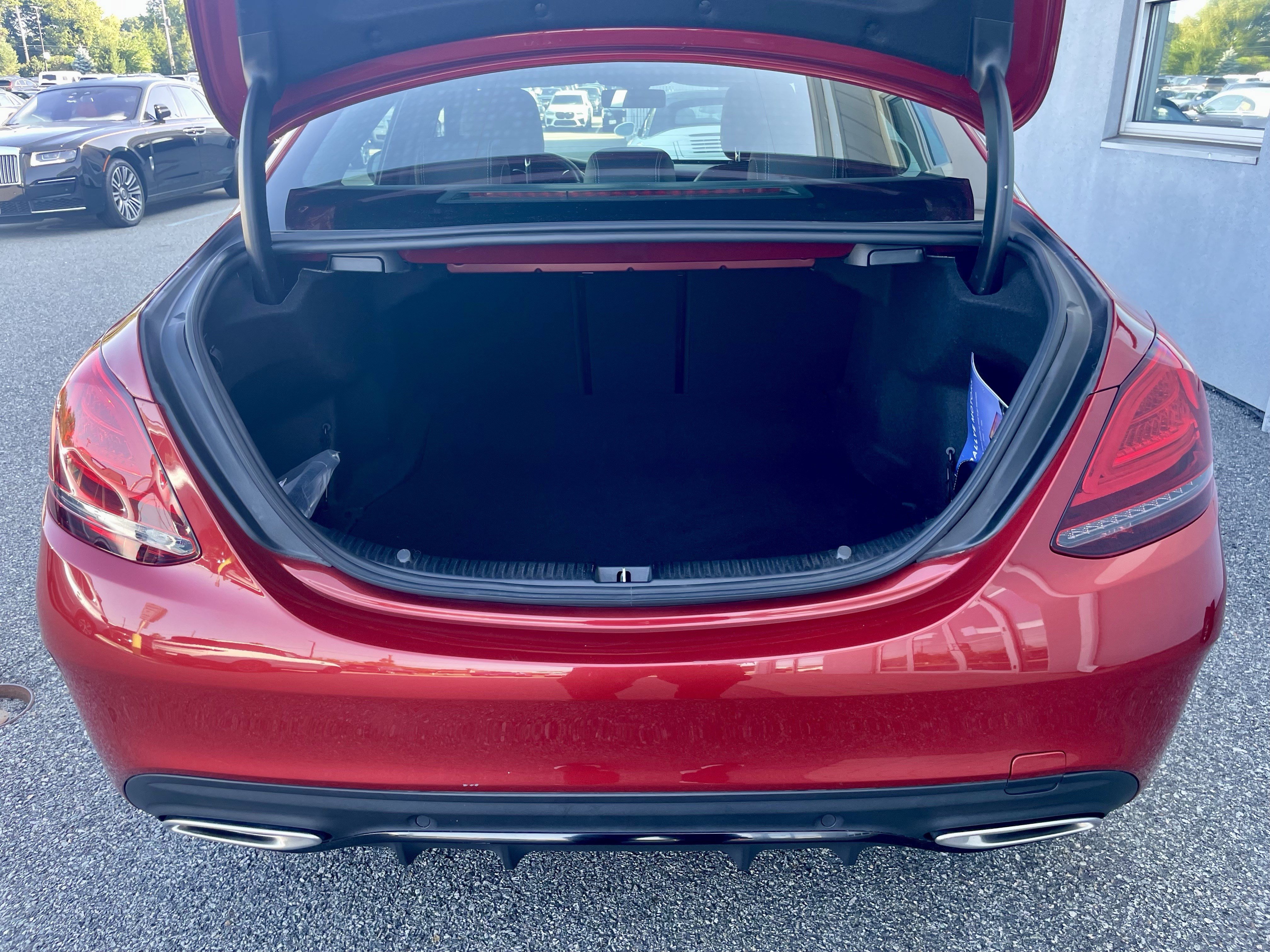 Used 2020 Mercedes-Benz C 300 4MATIC Sedan image 36