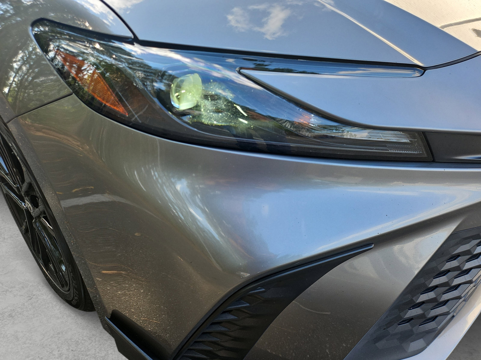 Used 2025 Toyota Camry SE FWD image 39