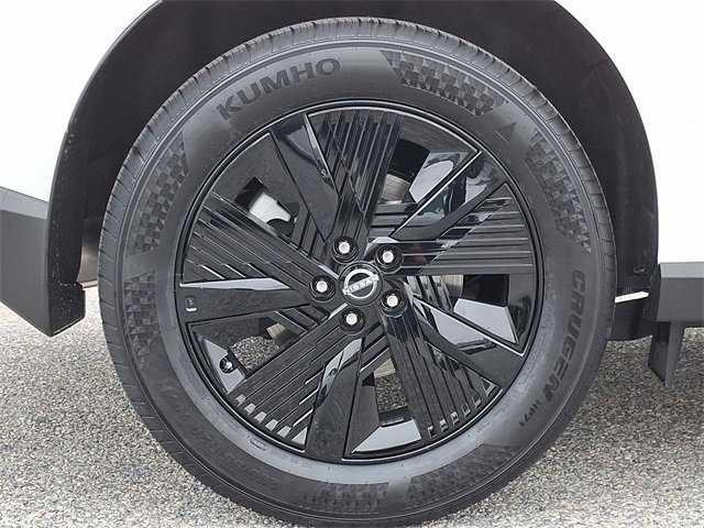 Certified 2025 Nissan Murano SV image 8