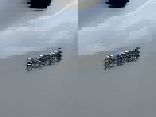 Used 2020 Toyota Highlander XLE AWD/4WD image 9