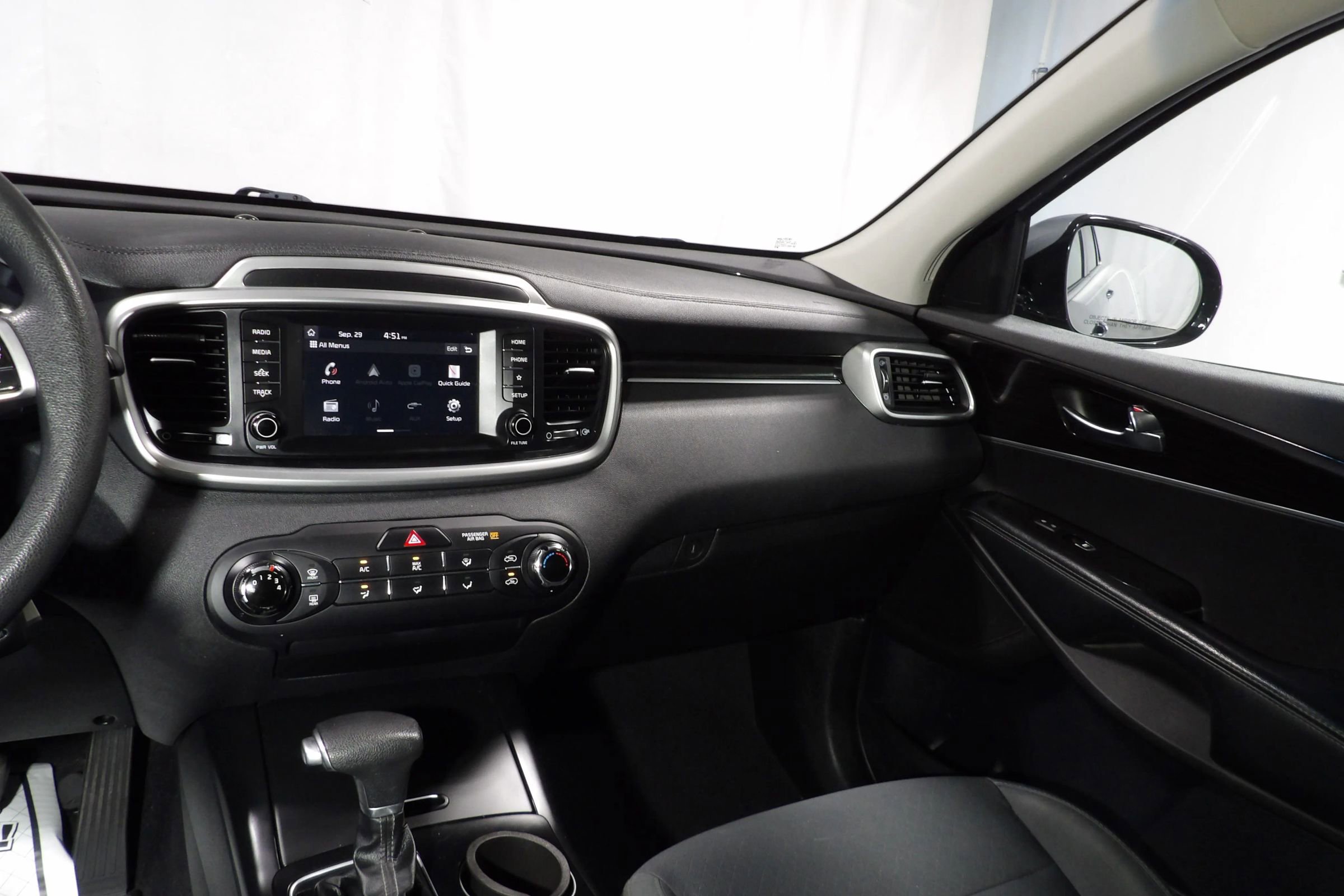 Used 2020 Kia Sorento AWD V6 image 17