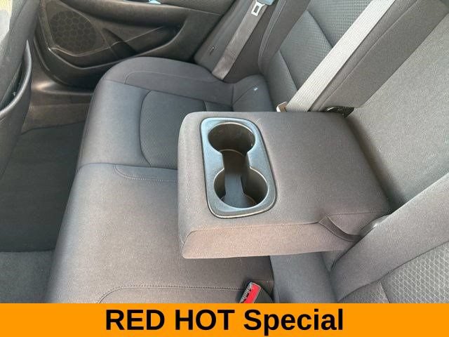 Used 2024 Chevrolet Malibu LT FWD image 34