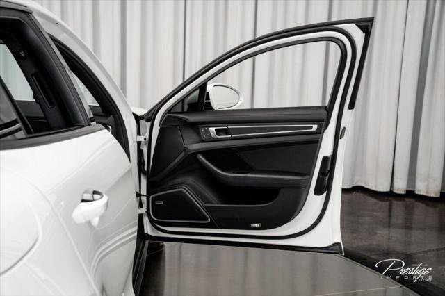 Used 2023 Porsche Panamera Platinum Edition RWD image 31