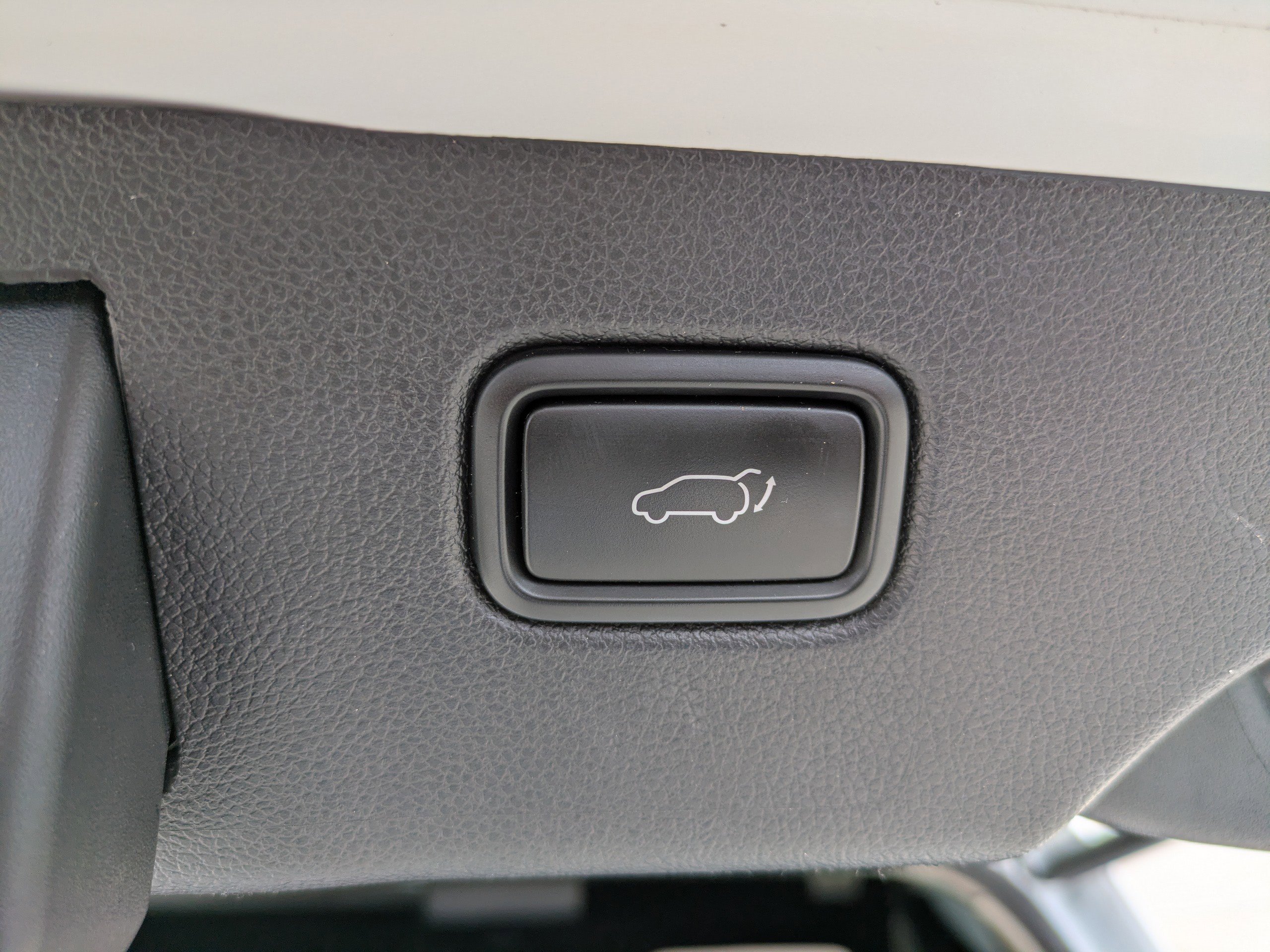 Used 2019 Kia Sorento EX w/ EX Touring Package image 12