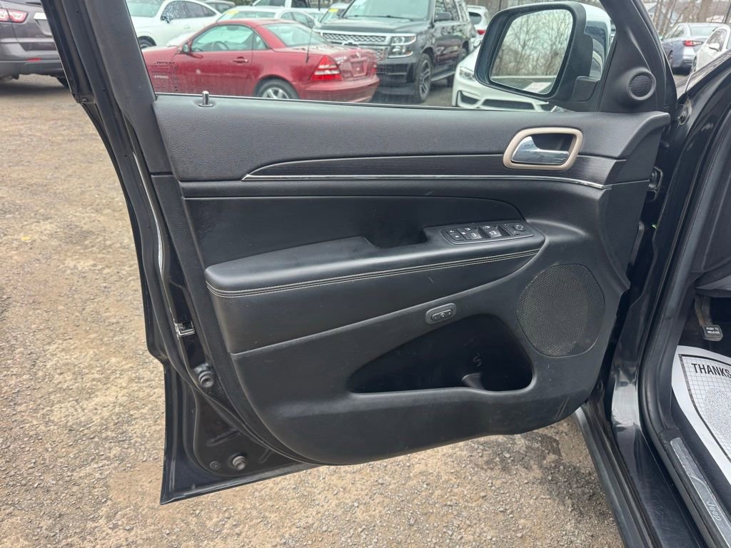 Used 2014 Jeep Grand Cherokee Limited image 27