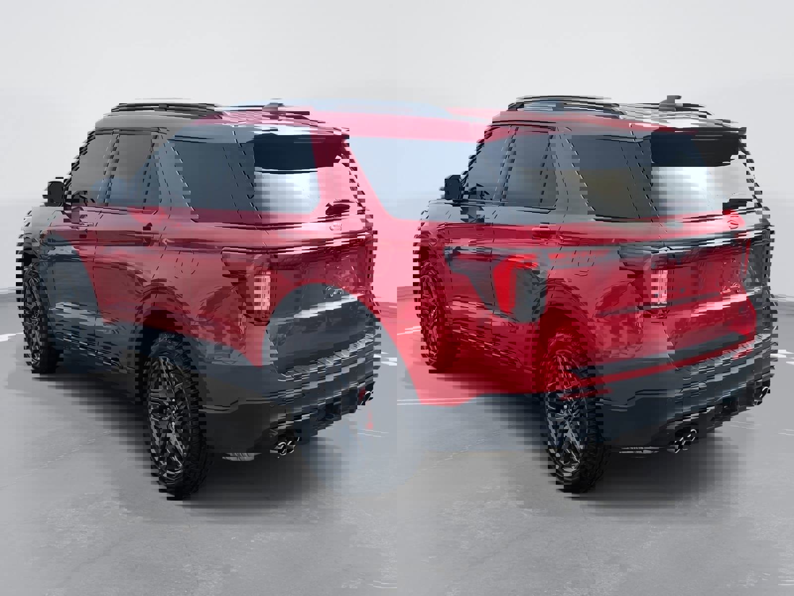 Used 2025 Ford Explorer ST w/ Sun And Sound Package image 7