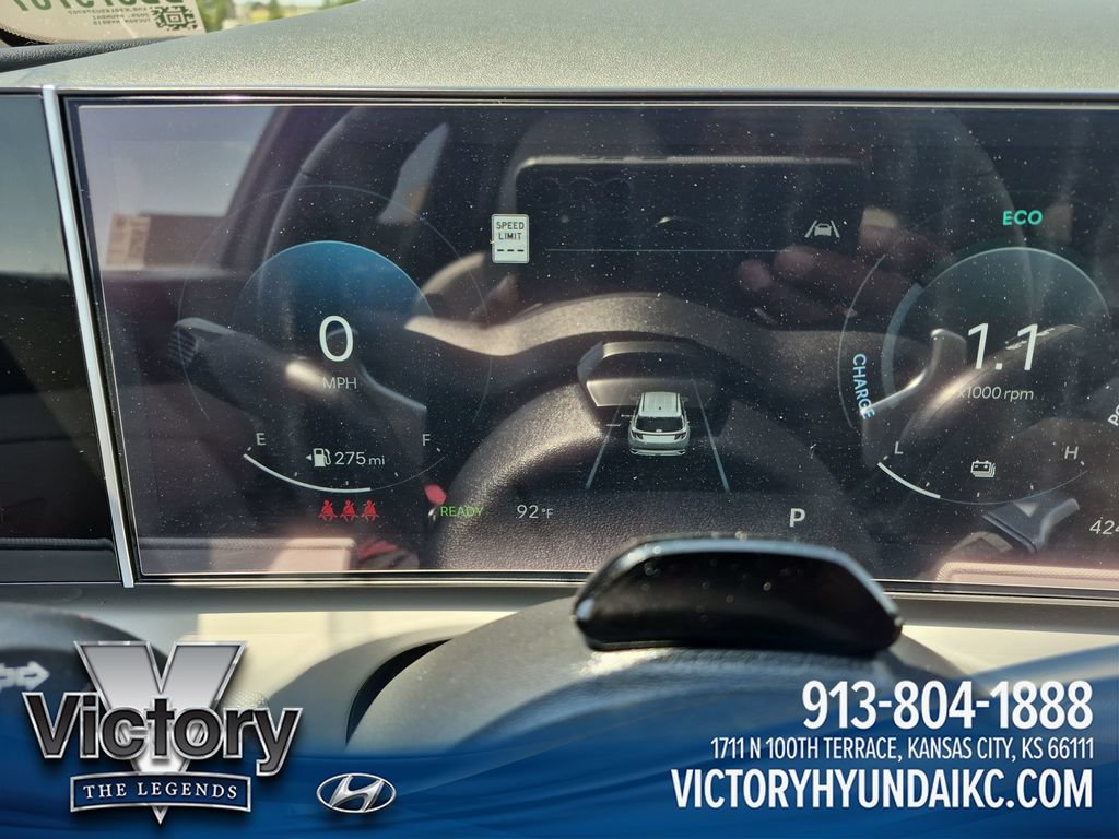 Used 2025 Hyundai Tucson Limited AWD/4WD image 15