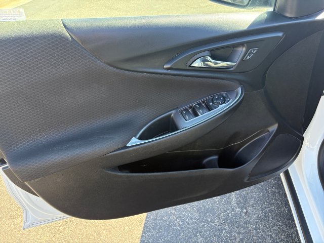 Used 2023 Chevrolet Malibu LT FWD image 13