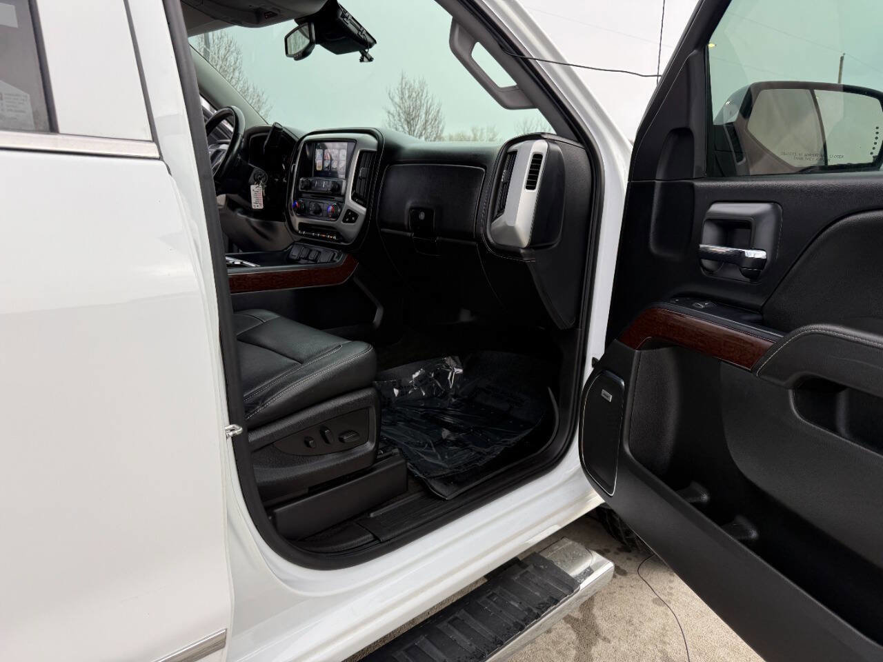 Used 2018 GMC Sierra 1500 SLT image 24